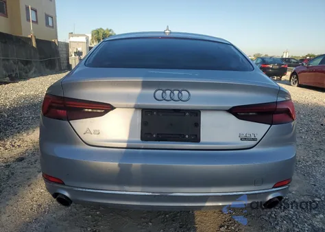 2018 Audi A5 Premium z USA, uszkodzony, nr VIN WAUANCF59JA046039